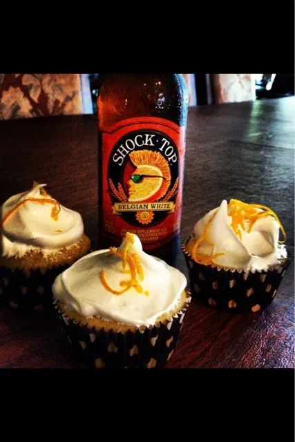 Shock top cupcakes|Kira Conkleさん