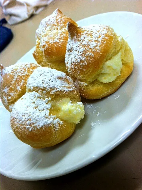 Cream Puff|eric sarabiaさん