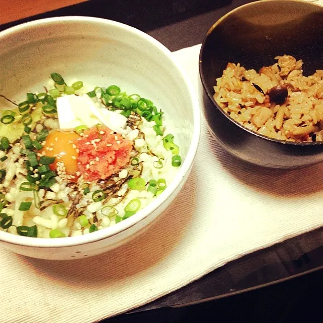 明太釜玉バターうどん。炊き込みご飯。|サキ★さん