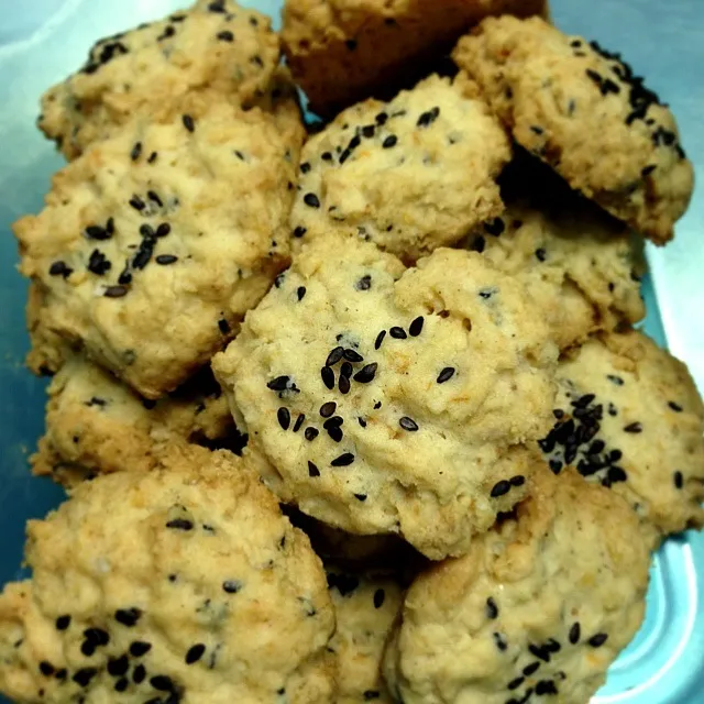 Shrimp Cookies, Exotic Yummy!|SuperNuj Jutamasさん