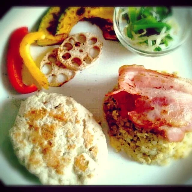 ぱっさぱさ豆腐ハンバーグ定食('A`)|ひぐちんさん