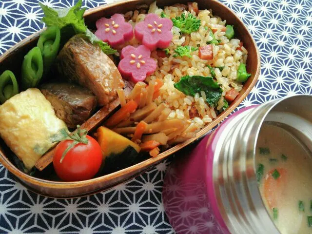 菜の花と焼き豚の炒飯弁当|ストウさん