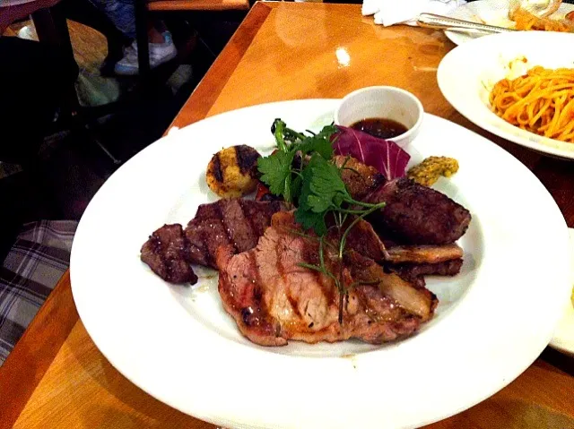 Agio mixed grill|andrew hinkinsonさん