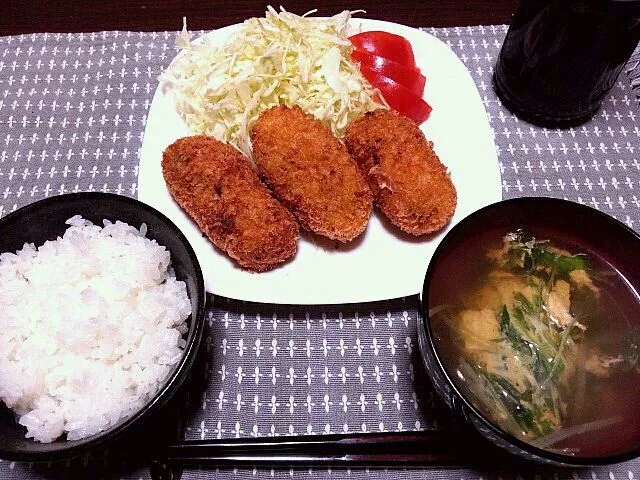 130301 今日のゆうめし カニクリームコロッケ、水菜とかき玉のお吸い物|EUREKAさん