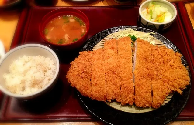 ビッグとんかつ|りょうえいさん