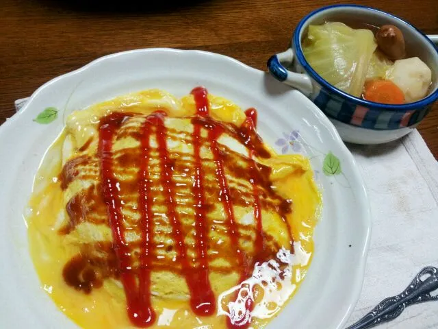 Snapdishの料理写真:オムライス&ポトフ(かなり上達してます！)|シェリリンさん