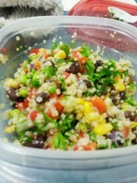 Happy Friday!!  quinoa for lunch|nana kimさん