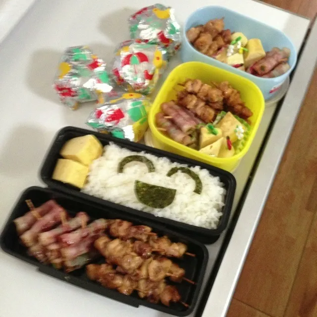 Snapdishの料理写真:旦那と子供達弁当((o(´∀｀)o))|せいこさん