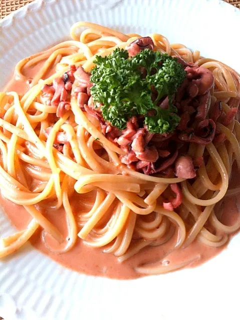 まあやちゃんの〜超簡単！超旨！いかの塩辛パスタo(^▽^)o〜作って昼パスタ😋|いよこ🍻さん