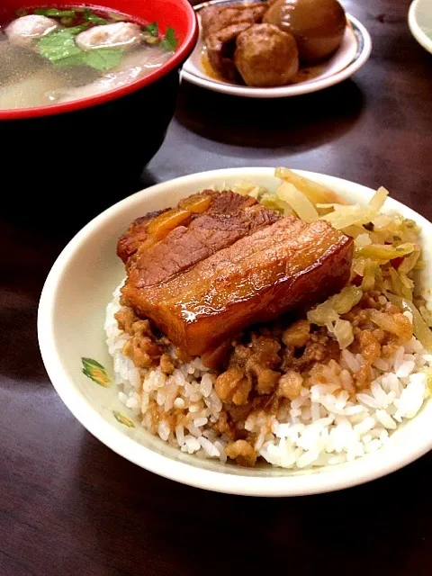 南豐魯肉飯+蘿蔔湯|Hawaiiさん