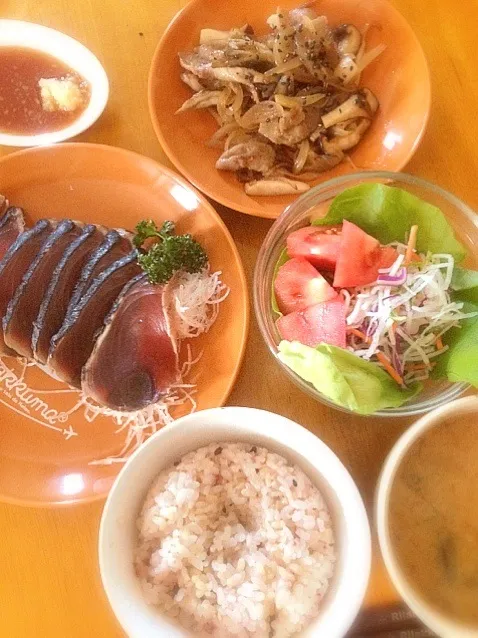 カツオたたき定食|水野愛日(ミズノマナビ)さん