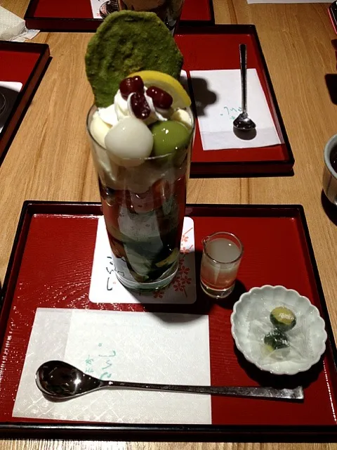 Snapdishの料理写真:抹茶レモンパフェ|ちいさん