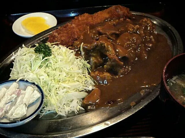 カツカレー《とんかつ赤尾》|のものも🍻さん