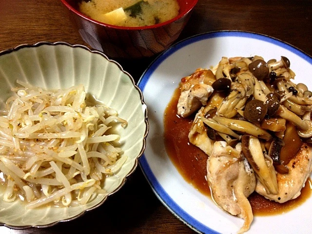 鶏肉のきのこソース  もやしのナムル|miduさん