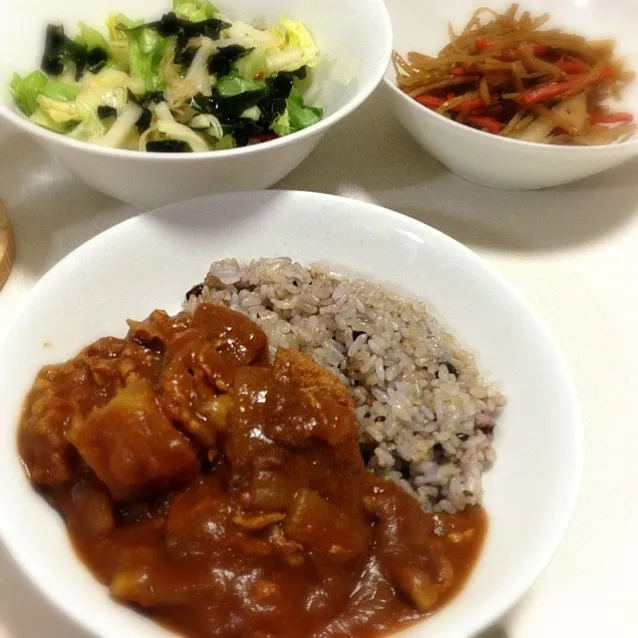 カツカレーを黒豆ご飯で|佐倉さん