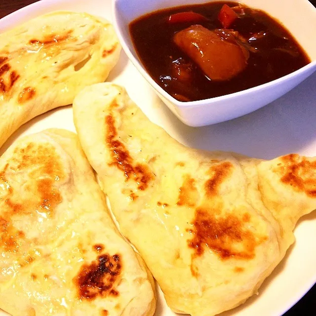 今日のお昼は…カレー&ナン♪|まさまささん