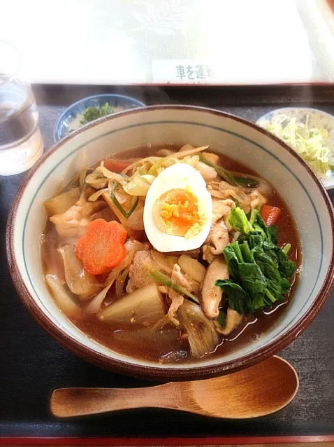 手打ちうどん屋さんの味噌煮込みうどん|puupanchanさん