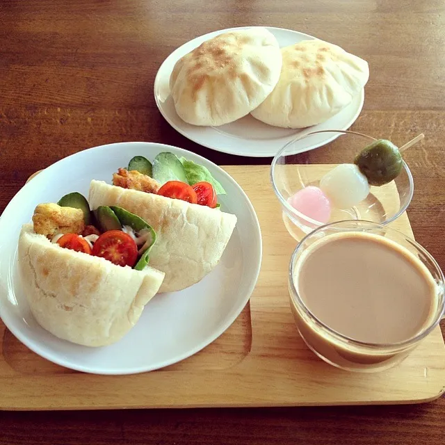 Snapdishの料理写真:今日のランチ🎎ピタパン🍴|kanapinさん