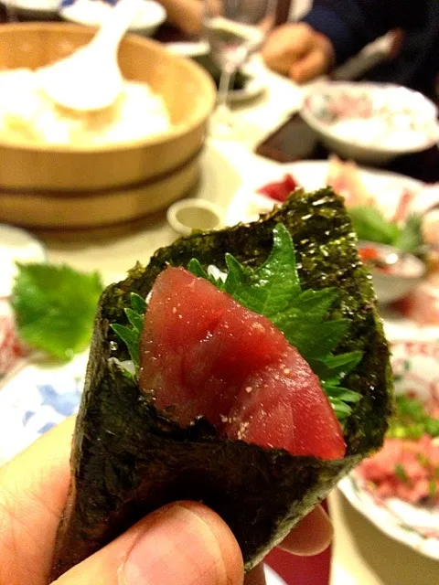 Snapdishの料理写真:Hand rolled sushi 手巻き寿司|Funky Chefさん