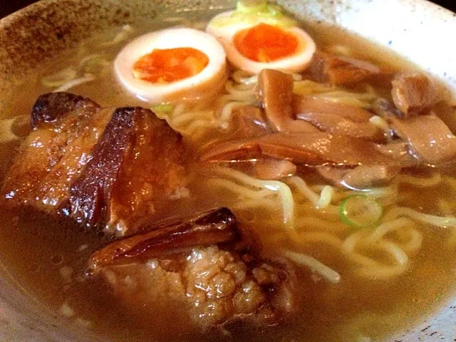 Snapdishの料理写真:3日目の角煮で作るラーメン|ゆきこさん