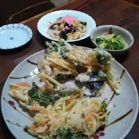 Snapdishの料理写真:ひな祭りメニュー☆|mayaさん