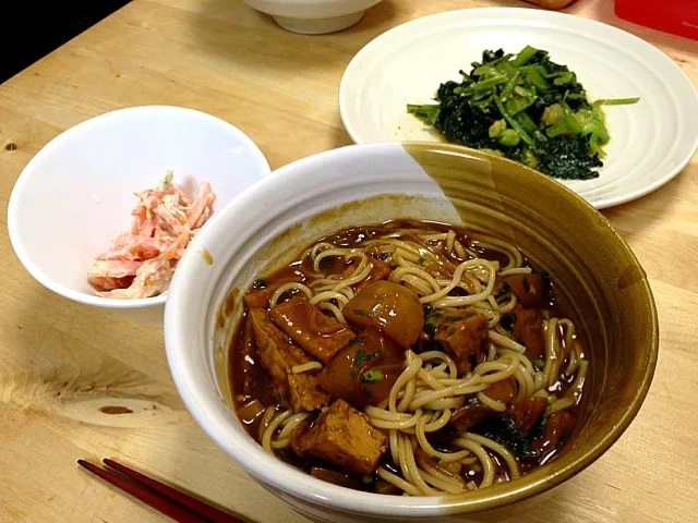 おでんの残りでカレーうどん・ごぼうサラダ・小松菜の炒め物|中根 友希さん