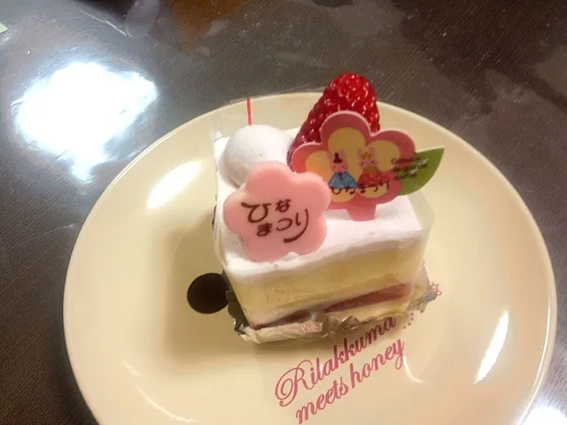 Snapdishの料理写真:ひなまつりケーキ|mamiさん