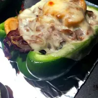 Philly Cheese Steak Stuffed Peppers|Danielle MacNeilさん