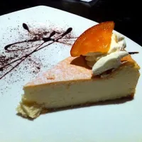 Snapdishの料理写真:Orange ricotta cheesecake|sankunoさん