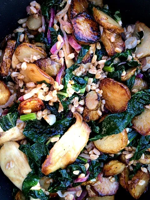 Sunchoke-Kale Hash with Farro|Greg Lungさん