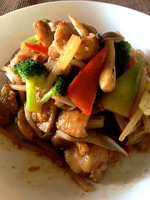 Blackbeans Stir fry chicken with vegetables 鶏肉と野菜のブラックビーンズ炒め|Go Satoさん