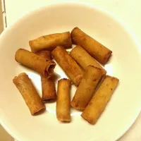 Snapdishの料理写真:lumpia|Sopheakさん