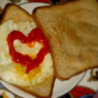 Snapdishの料理写真:whole bread and egg|dewanty wulanさん