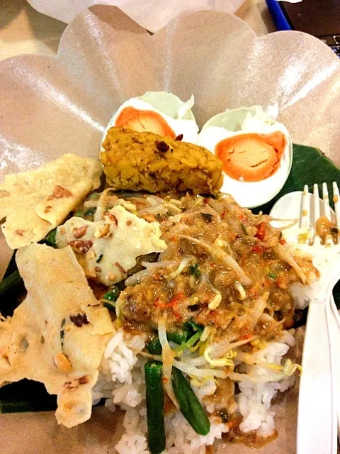 Nasi Pecel - indonesian food|reni sahelさん