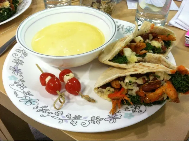 Pita Pockets and Cream of Chicken Soup|Jeromeさん