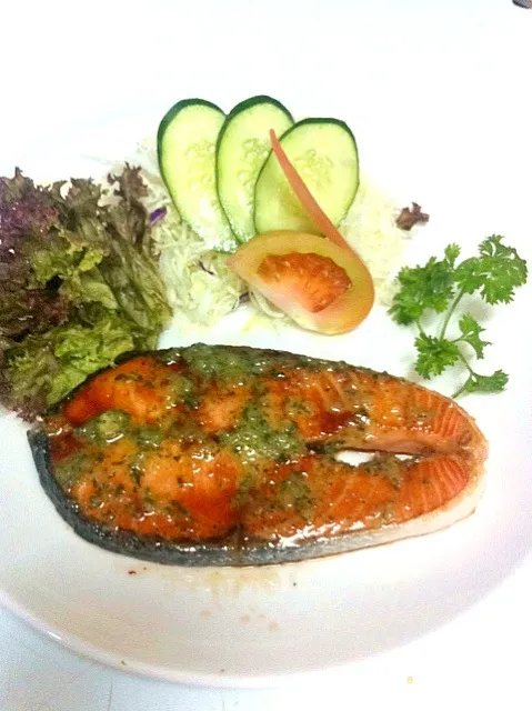 Salmon steak with butter sauce ... Yummy|ng geok hienさん