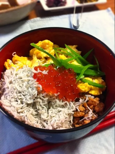 そぼろ丼|けいこさん