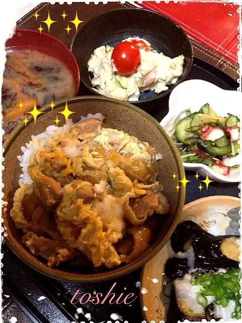 今夜は久々の親子丼定食💗💗|としえさん