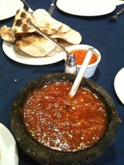 Red Sauce in "molcajete"|Alejandroさん