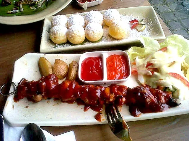 Chicken kebab for lunch..|caesa ciptamiさん