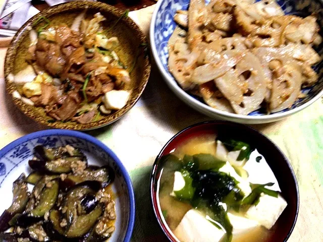 麻婆🍆 豚肉とキャベツと豆苗のオイスターソース炒め 牛蒡と蓮根の醤油麹炒め 味噌汁|掛谷節子さん