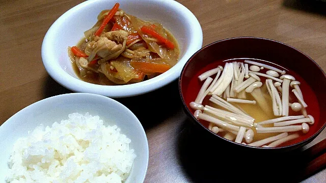 鶏肉と玉ねぎ、えのきの和風煮|kirihara yuneさん