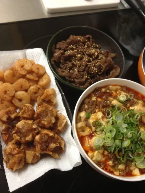 Snapdishの料理写真:麻婆豆腐 小エビ唐揚げ 牛肉甘辛|リェバさん