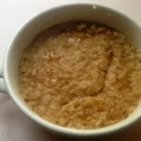 I love starting my day with oatmeal!|Alena Eydlishさん