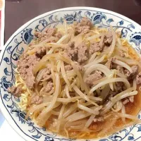 大正義マルちゃん正麺と庶民の味方モヤシ|わたるさん