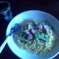 Snapdishの料理写真:ブロッコリーとソーセージのクリームパスタ|いとうさとみさん