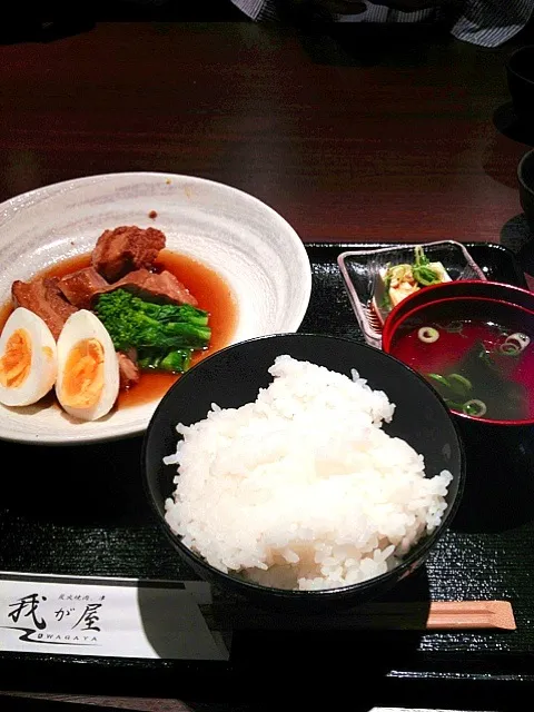 日替わり定食（豚の角煮）|ぱちねぇさん