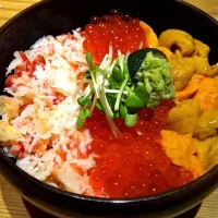 Snapdishの料理写真:三色丼|Saori Sally Takedaさん