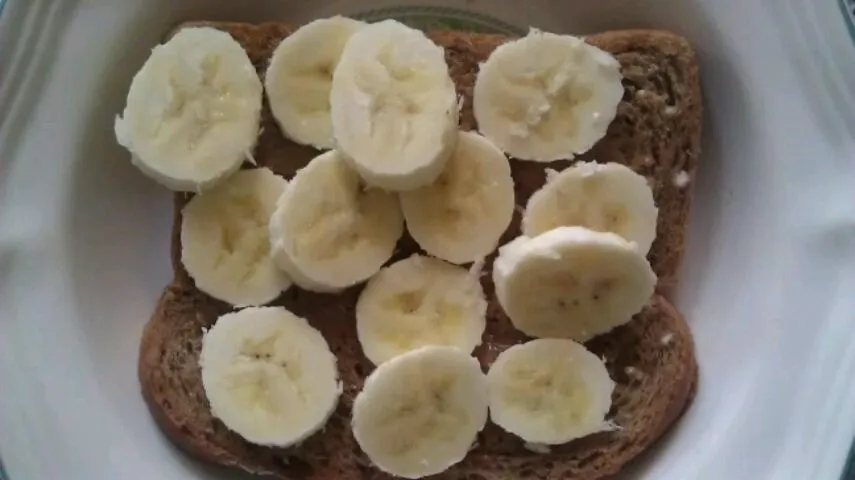 Snapdishの料理写真:toast with pb and banana!|staphanyさん