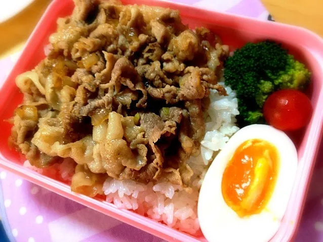 Snapdishの料理写真:豚丼弁当|しーさん